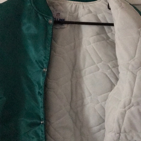 π¬ Vintage Starter Miami Dolphins Jacket - Picture 7 of 14